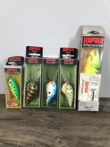 lot 394 image: Lot of 5 Rapala Fishing Lures
