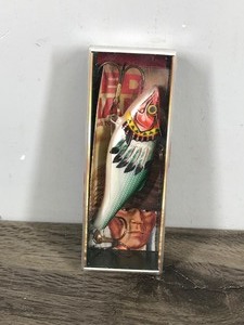 lot 395 image: Red Man Chewing Tobacco Rapala Collectible Fishing Lure in Original Box