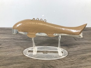 lot 423 image: Wood Spearing Decoy Shaped like a Sucker