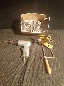 lot 133 image: Chaisaw chain sharpener, All Trade air tool and lots of sockets