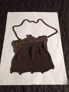 lot 108 image: Antique German Silver mesh purse