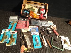 lot 102 image: Hardware, tools and round Coca-Cola bottles