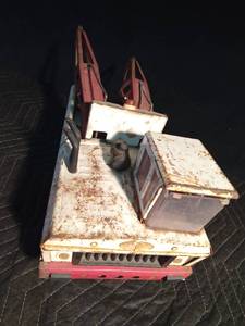 lot 83 image: Vintage metal duel tow truck