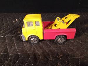 lot 71 image: 1971 Marx metal tow truck