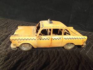 lot 51 image: Vintage tin taxicab
