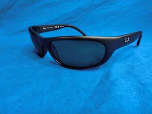 lot 146 image: Ray-Ban RB4033 Matte Black Polarized Sunglasses