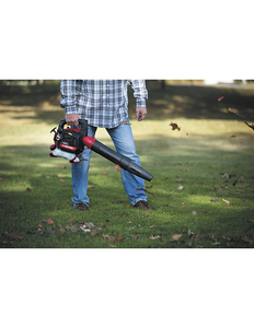 lot 153 image: Troy-Bilt TB400 25cc 2-Cycle Gas Leaf Blower