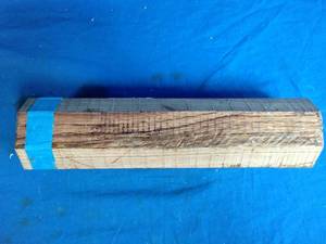 lot 190 image: Rosewood Honduras Exotic Crafting  Turning Wood