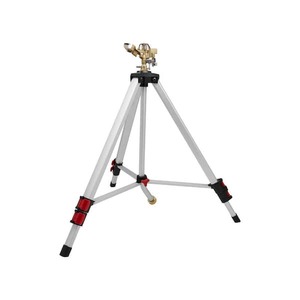 lot 121 image: Husky Metal Pulsating Sprinkler with Tripod