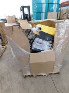 lot 149 image: Pallet Lot  Home Improvement Merchandise  For Parts or Repair