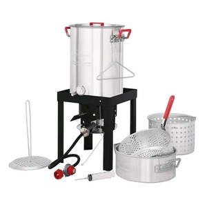 lot 47 image: LOCO 30 qt. Sure Spark Turkey Fryer