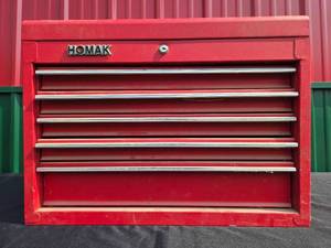 lot 28 image: Homak 5-Drawer Red Tool Box with Assorted Tools
