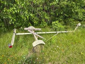 lot 101 image: Used Boat Trailer with Winch and Rollers