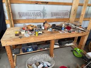 lot 143 image: Sturdy Wooden Workbench (Workbench Only)