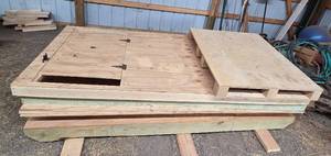 lot 146 image: Wooden Dog House Kit with Hinged Roof Panels