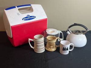 lot 191 image: Assorted Drinkware and Cooler Set