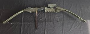 lot 277 image: Used PSE Compound Bow with 23 Draw Length and 30 lbs Peak Weight