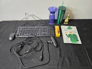 lot 328 image: Mixed Household and Office Items with Book and Decorative Pieces
