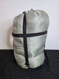 lot 329 image: Coleman Traverse 0 F Mummy Sleeping Bag, 34 x 86