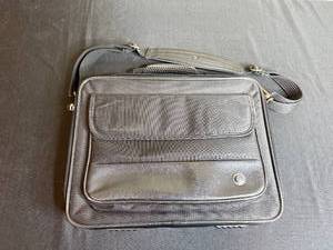 lot 345 image: Black Laptop Bag with Shoulder Strap and Multiple Compartments