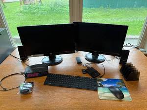 lot 349 image: HP S2031 Monitors with Keyboard, Mouse, and Accessories