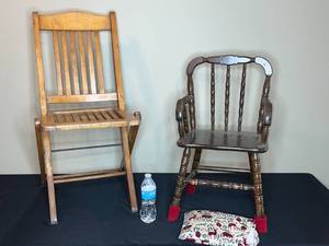 lot 371 image: Set of 2 Vintage Wooden Chairs Inc Childs Rocking Chair with Cushioned Seat