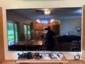 lot 383 image: LG 65-Inch 4K UHD TV with Sony Blu-ray Player and Accessories