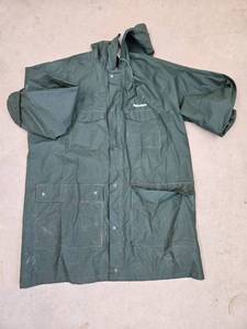 lot 391 image: Set of Green and Yellow Rain Gear by Rainskins and Coleman
