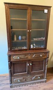 lot 406 image: Antique Wooden Display Cabinet with Glass Doors (Display Cabinet Only)