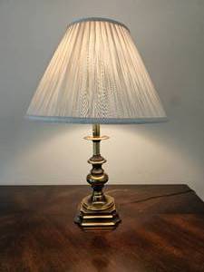 lot 28 image: Polished Brass Candlestick Lamp