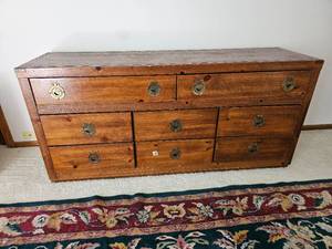 lot 54 image: Retro Oak Campaign Style Dresser