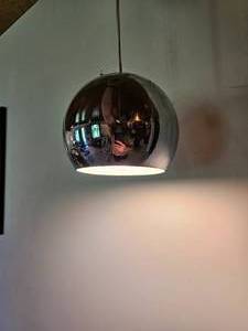 lot 25 image: Mid-Century Chrome Hanging Pendant Lamp
