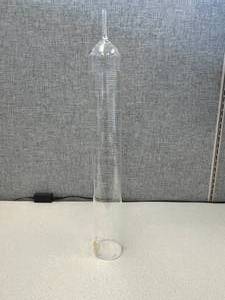 lot 18 image: 2000ml Burette, Merco Glass, 20 Degrees C
