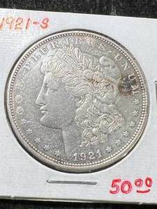 lot 43 image: 1921-S US MORGAN SILVER DOLLAR