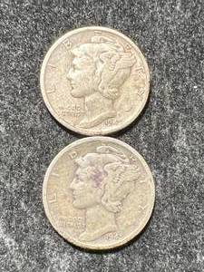 lot 69 image: 2 US 1945-S MERCURY DIMES