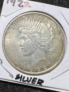 lot 70 image: 1922 US PEACE SILVER DOLLAR