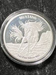 lot 85 image: 1 TROY OZ .999 FINE SILVER 2024 MUSTANG ROUND IN AIRTITE