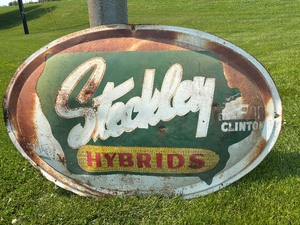 lot 13 image: Large Vintage Metal Advertising Farm Sign - STECKLEY Hybrids