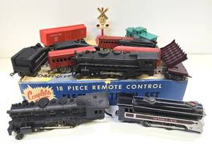 lot 215 image: Old Vintage MARX Remote Control Train Set in Original Box