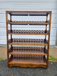 lot 230 image: Very Nice Vintage Chinese 6-Tier Bookshelf 