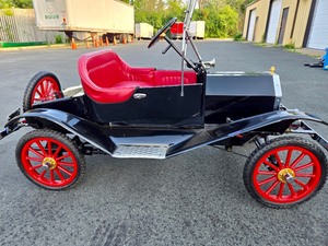 Fantastic Vintage 1970's Mini-Kars Inc Model T-Ford in Near Mint Condition