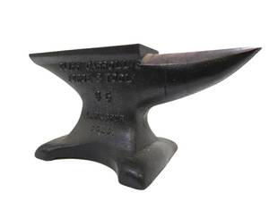 Excellent Condition CLIFF CARROL'S Forge &amp; Tool 35lb Anvil
