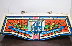 lot 70 image: Working Vintage OLD STYLE Beer Advertising Pool Table Style Bar Light  Sign
