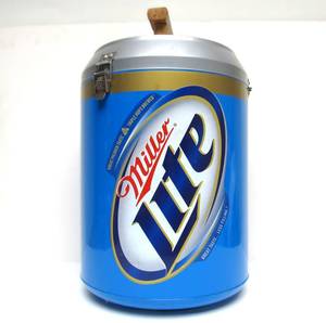 lot 79 image: Very Cool MILLER LITE Beer Can Cooler