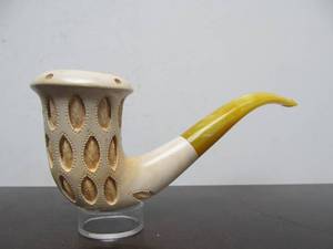 lot 122 image: Interesting Old Vintage Carved Meerschaum Pipe