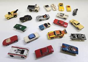 lot 180 image: Estate Collection of Vintage Slot Cars
