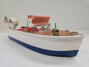 Excellent Original Vintage 1960's Wooden Toy Pond Boat w/Motor #1