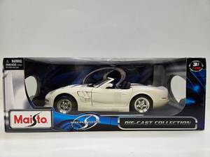 lot 332 image: Mint in Box Diecast Metal SHELBY Series 1