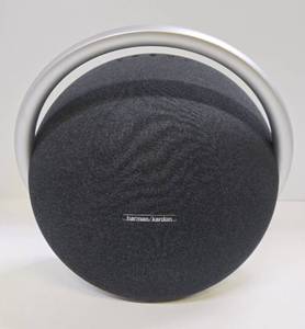 lot 362 image: Very nice Quality HARMAN KARDON Onyx Studio 7 Portable Bluetooth Speaker