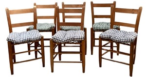 lot 35 image: Set of 5 Vintage Wooden Dining Chairs with Cushioned Seats